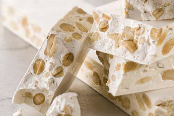 معرفی انواع گز بادامی