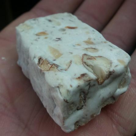 بازار فروش گز بادامی 28 درصد