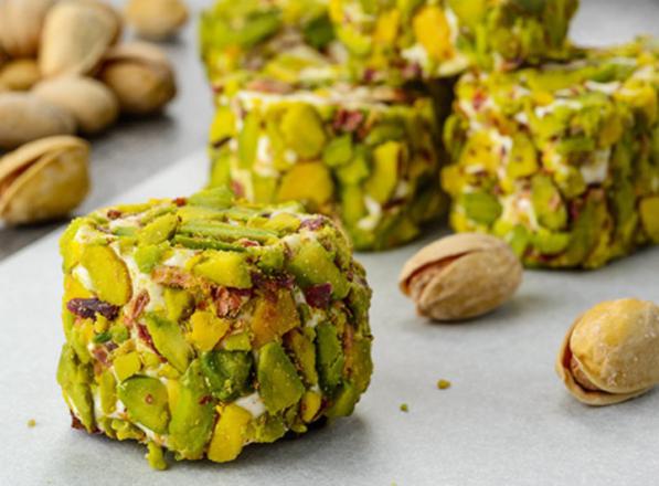 ویژگی بارز گز پسته ای اصفهان