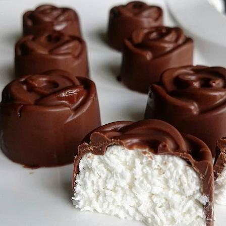 مشخصات گز شکلاتی سه مغز