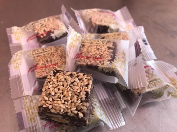 بررسی عوامل اثر گذار بر روی قیمت گز