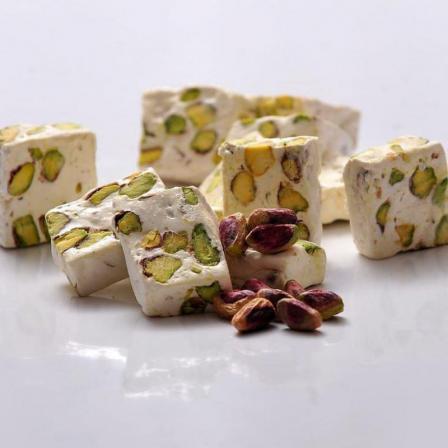 طرز تهیه گز مغز پسته ای در کارخانجات